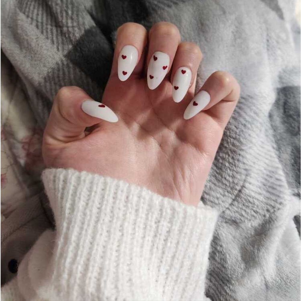 Valentines Day White Almond Red Heart 24 Piece Set Kawaii Nails - Picture 6 of 11